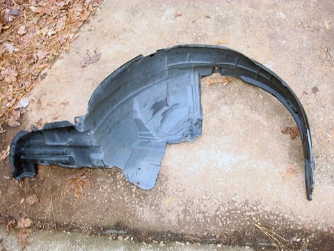 Impreza_front_right_fender liner.jpg